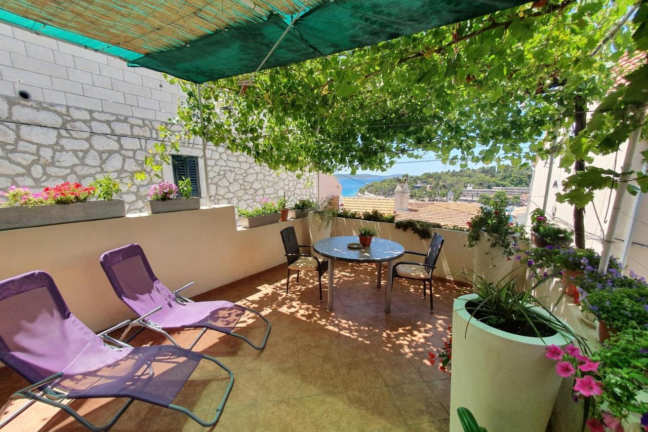 Tia Guest house Hvar Town